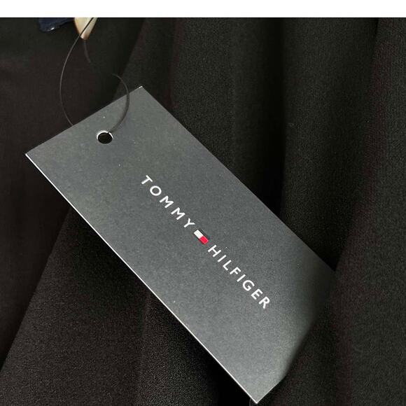 CYBER MONDAY! Tommy Hilfiger Ruffled Sleeve Cropped Jumpsuit Size 8 NWT - Picture 8 of 15